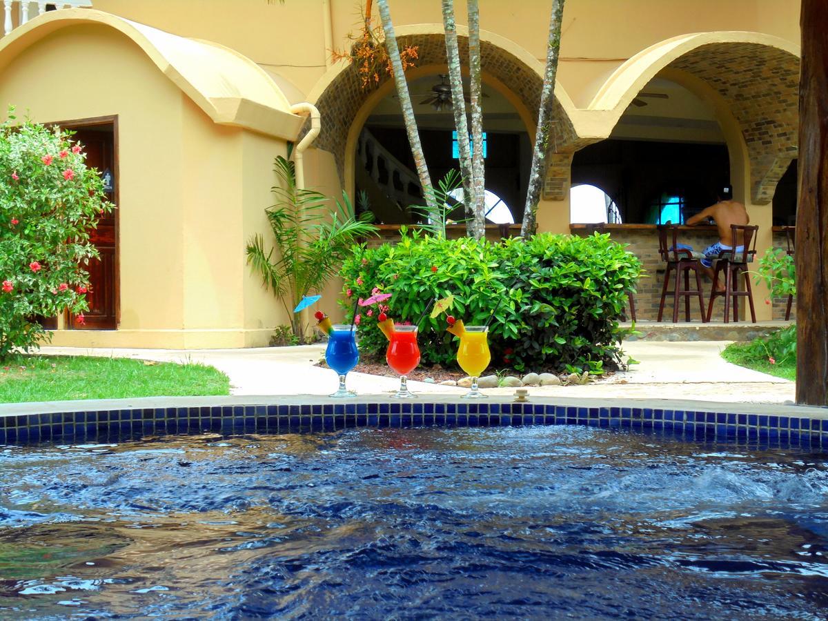 Hotel Delfin Playa Bejuco Esterillos Este Exterior foto